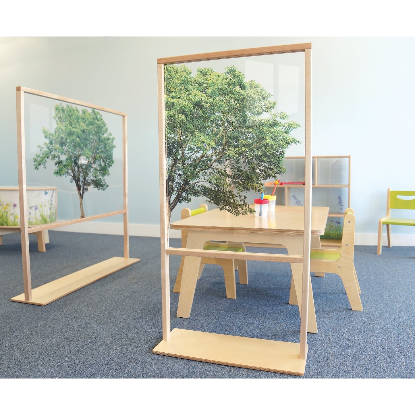 Nature View Floor Standing Partition 25W